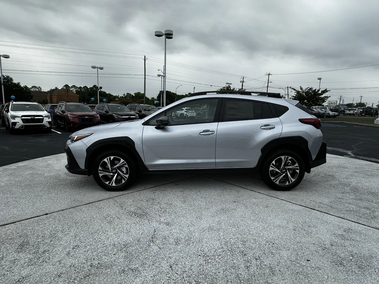 New 2026 ICE SILVER METALLIC Subaru Premium image 4