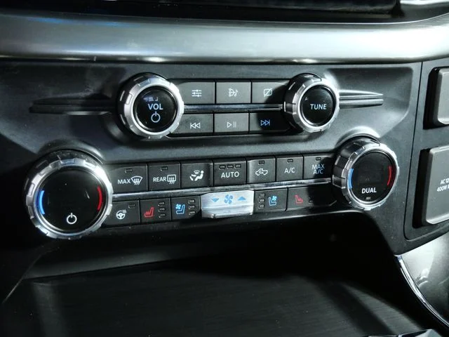 Used 2021 Black Ford Lariat image 23