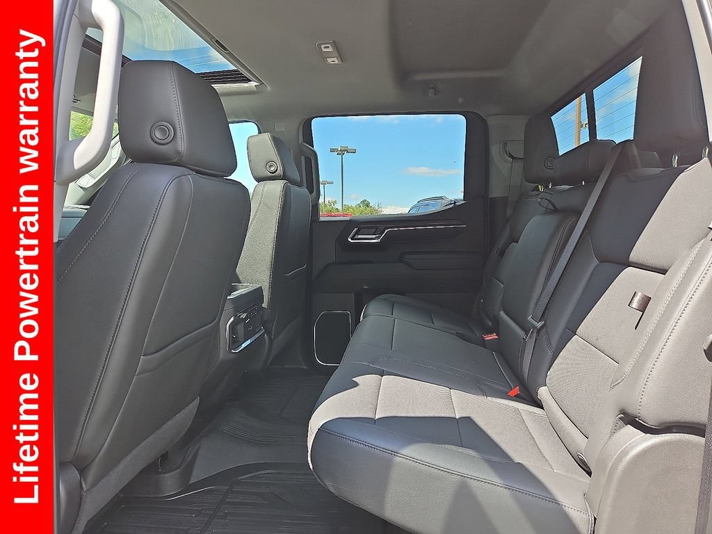 2026 GMC Sierra 1500 SLT - Photo 5