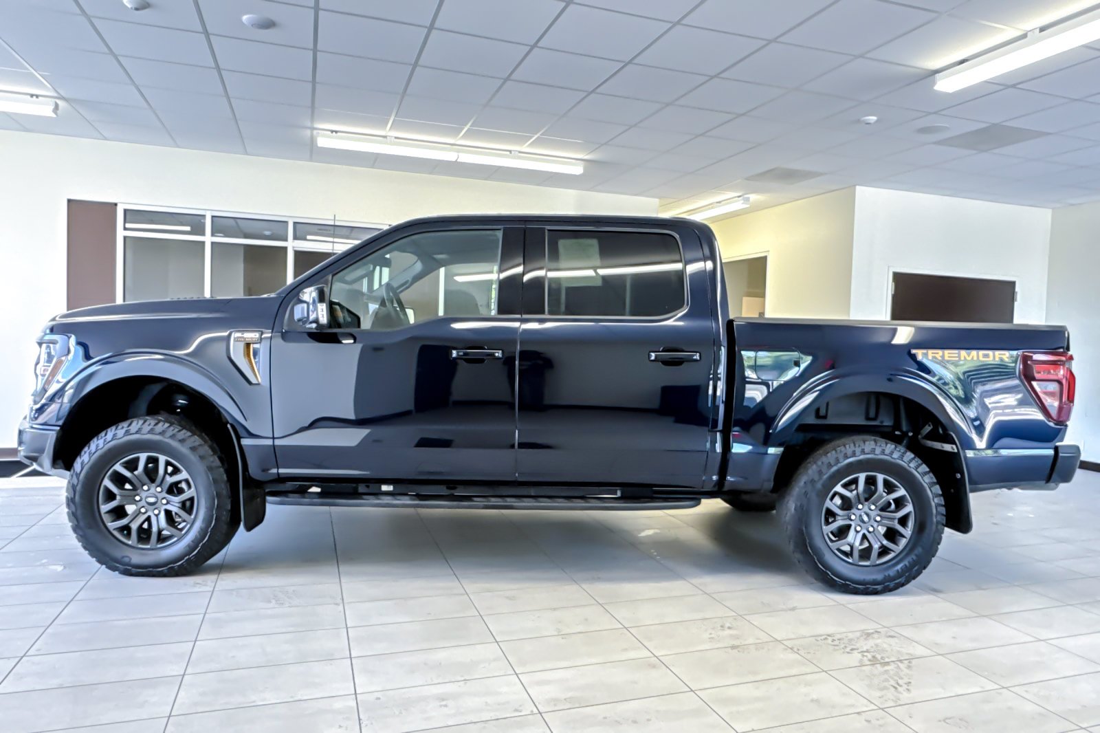 Certified Used 2025 Antimatter Blue Metallic Ford Tremor image 7