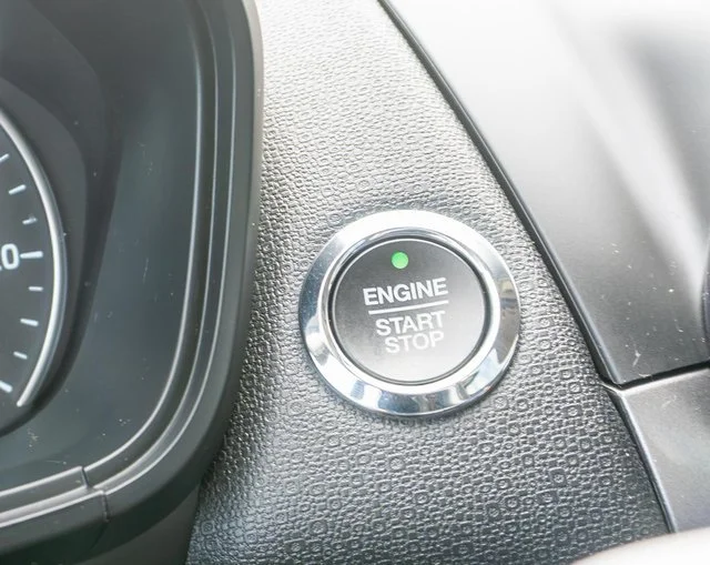 Used 2020 Black Ford SE image 22