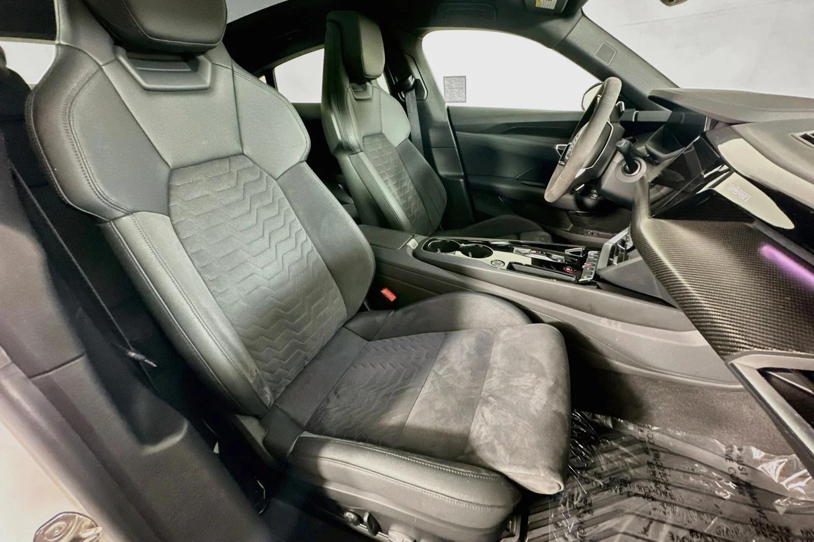 Used 2024 Ibis White Audi Premium Plus image 8