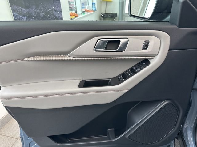 New 2026 Vapor Blue Metallic Ford Active image 18