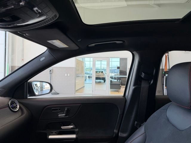 Used 2023 Gray Mercedes-Benz GLA 250 image 12