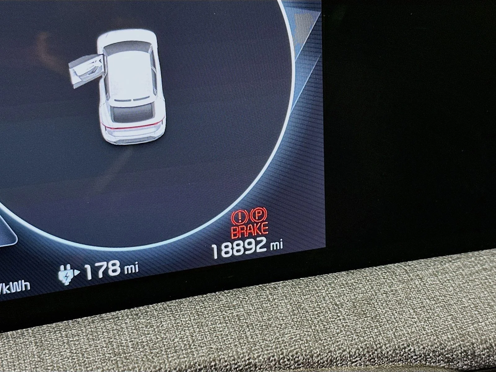 Used 2024 Runway Red Kia Light image 13