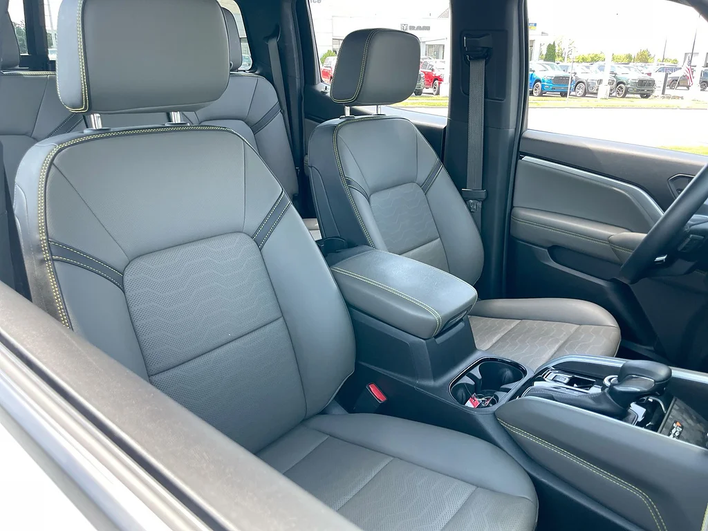 Used 2023 Summit White Chevrolet ZR2 image 27