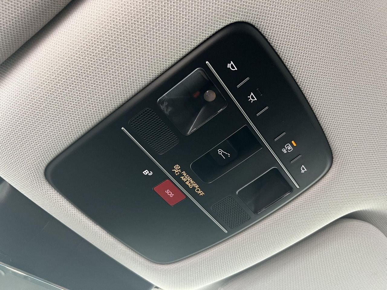 New 2027 Creamy White Pearl Hyundai SEL Premium 8P image 20