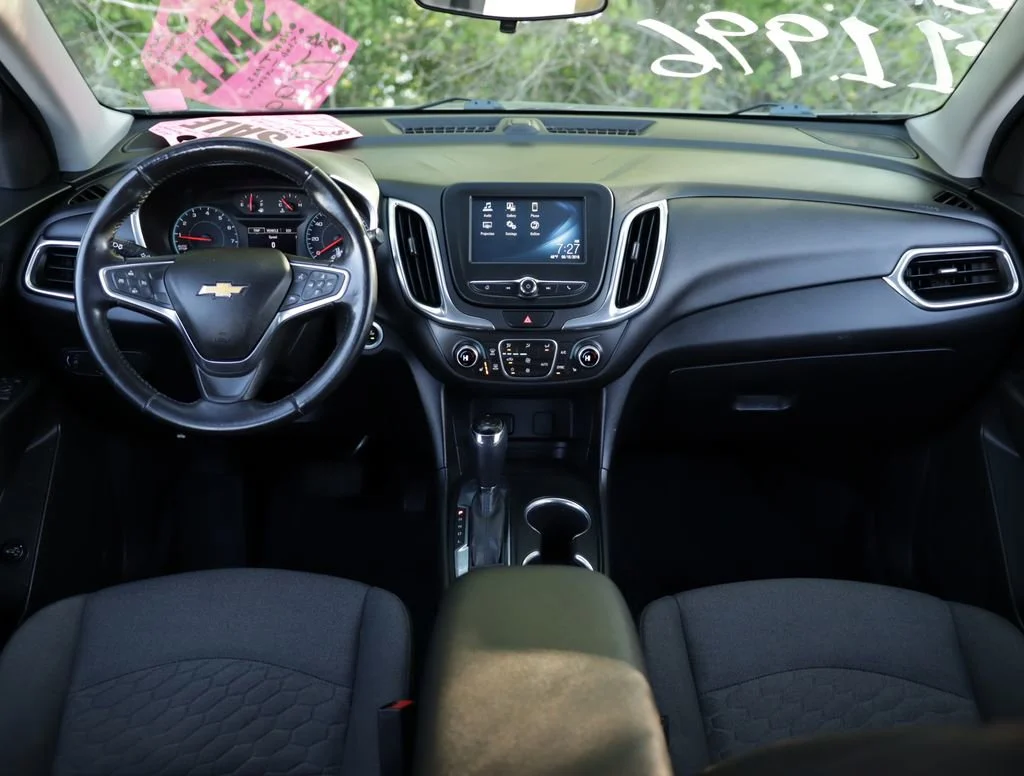 Used 2018 PEPPERDUST METALLIC Chevrolet LT image 18