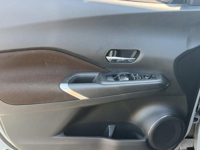 Used 2022 Gray Nissan SR image 26