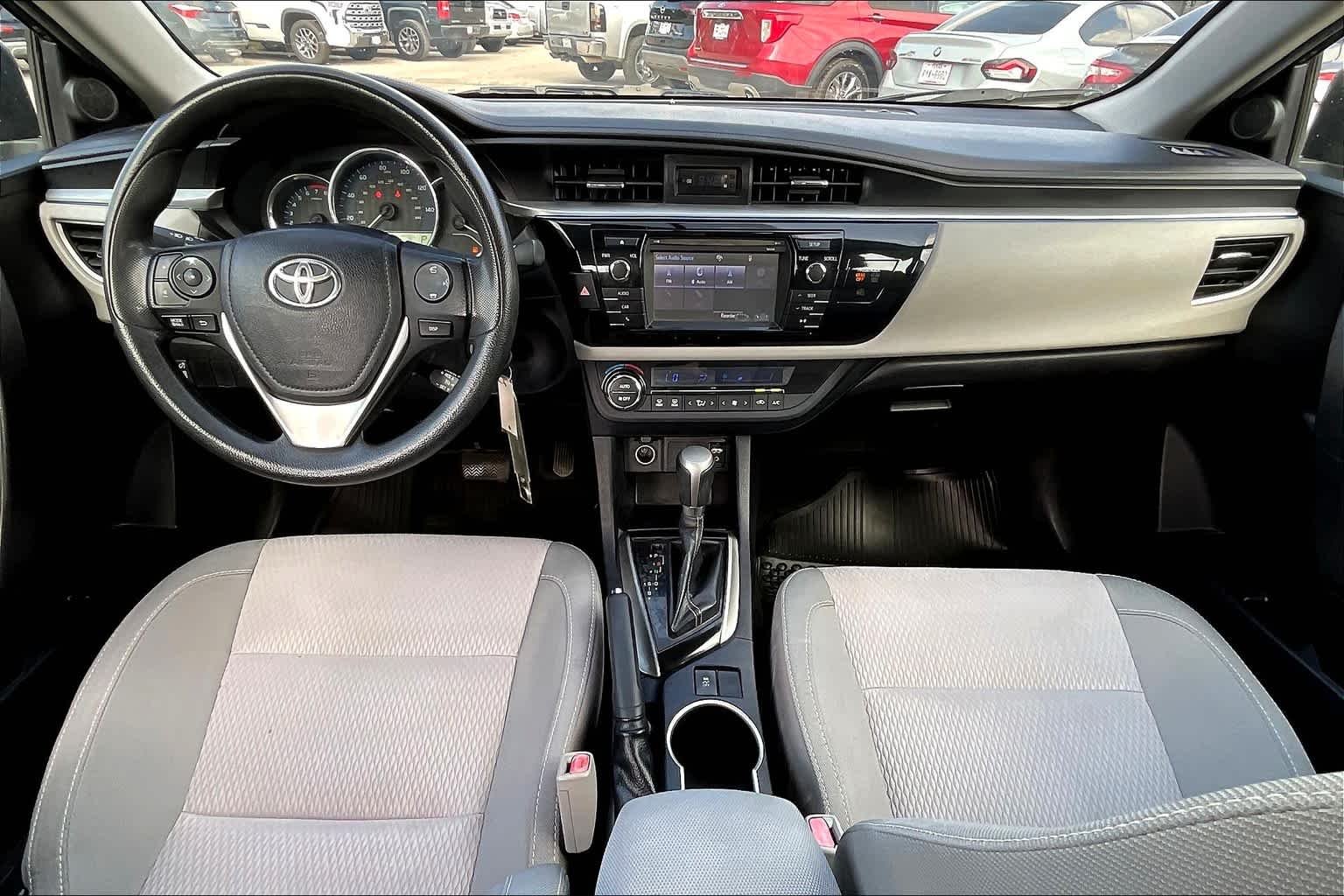 Used 2015 4Evergreen Mica Toyota LE image 15