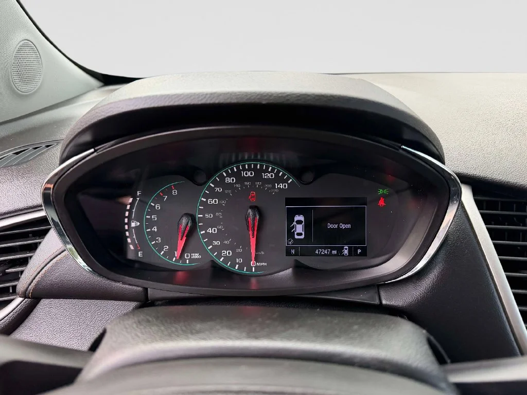 Used 2020 Gray Chevrolet LS image 29