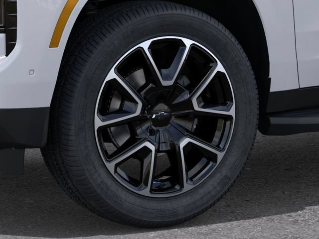 New 2026 Summit White Chevrolet RST image 10