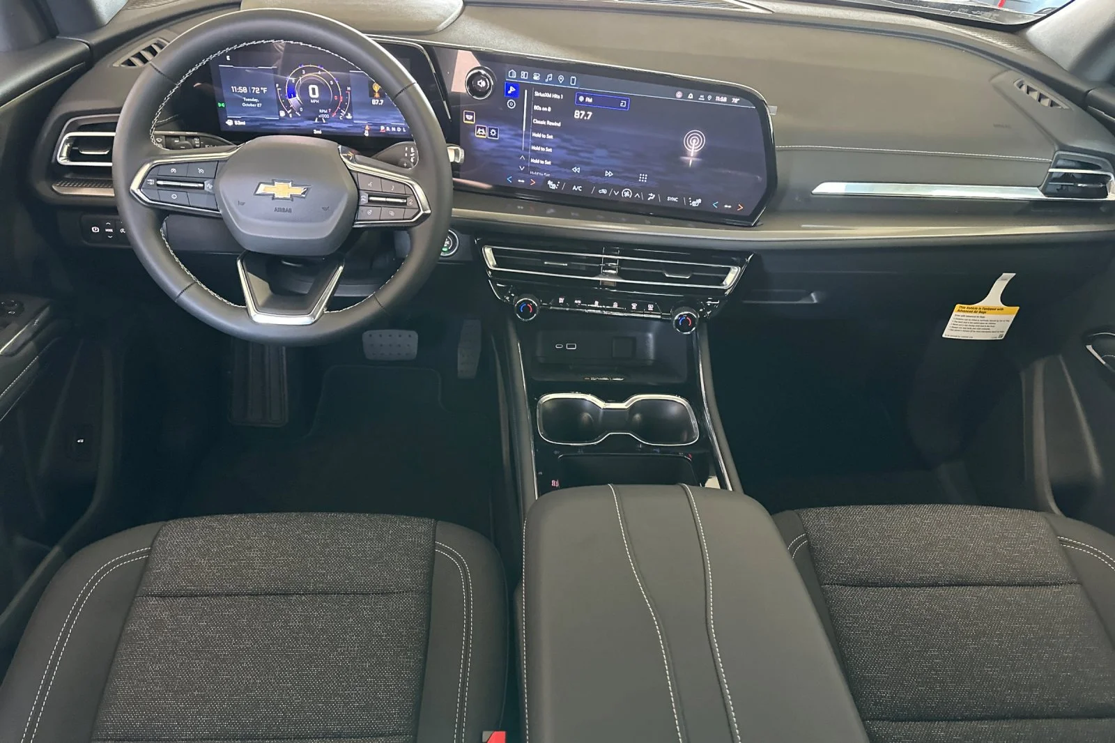 New 2027 Mosaic Black Metallic Chevrolet LT image 13