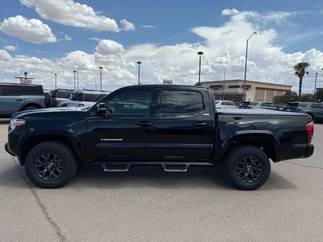 Certified Used 2022 Black Toyota SR5 image 9