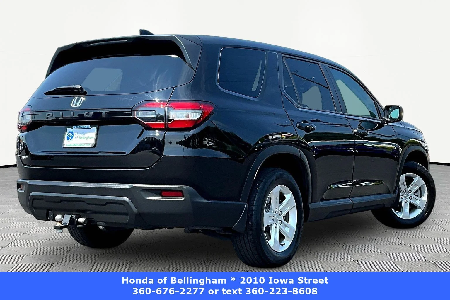2024 Honda Pilot LX - Photo 38