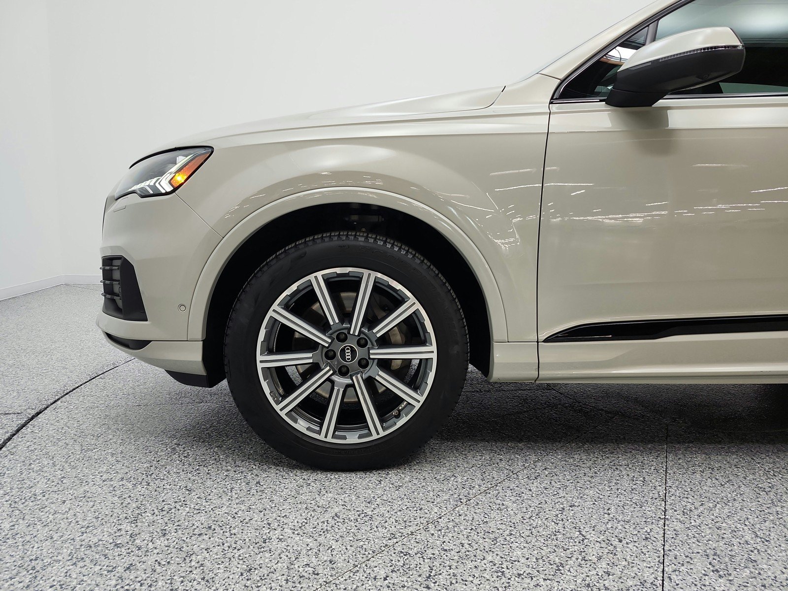 Used 2023 Vicuna Beige Metallic Audi Premium Plus 45 TFSI quattro image 38