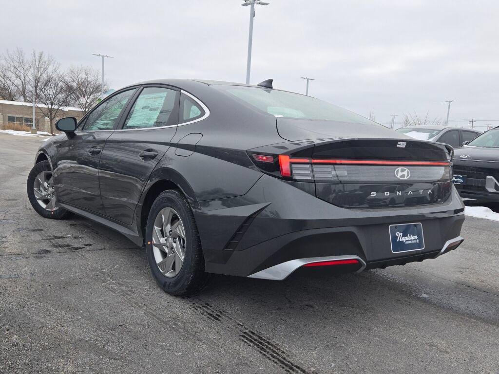 New 2026 Gray Hyundai SE image 15