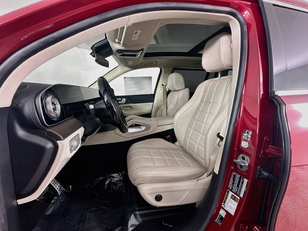 New 2027 MANUFAKTUR Patagonia Red Metallic Mercedes-Benz GLS 450 image 21