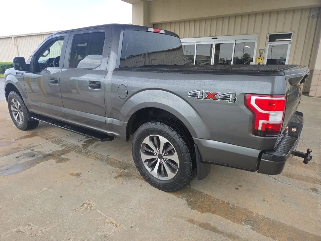 Used 2019 Magnetic Ford XL image 5