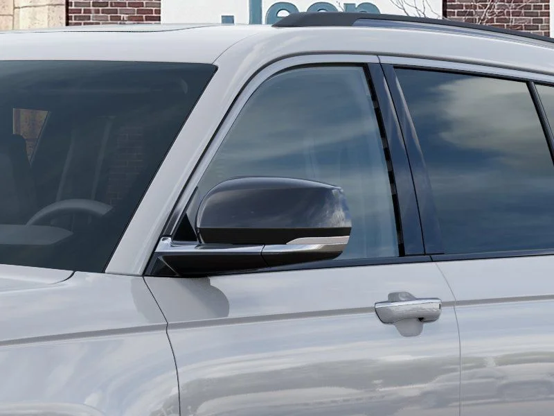 New 2026 Bright White Clear-Coat Exterior Paint Jeep Limited image 12