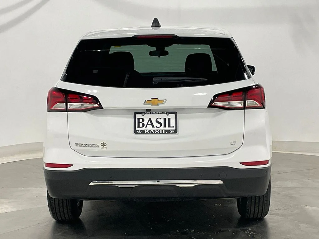 Used 2024 White Chevrolet LT image 12