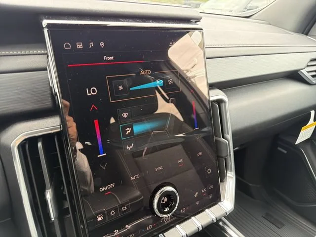 New 2026 Sterling Metallic GMC Elevation image 24