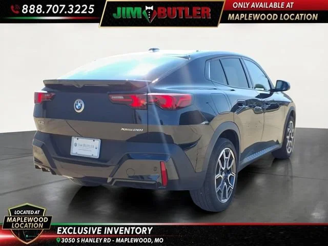 Used 2026  BMW xDrive28i image 4