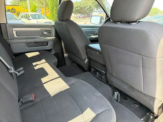 Used 2019 White Ram Warlock image 27