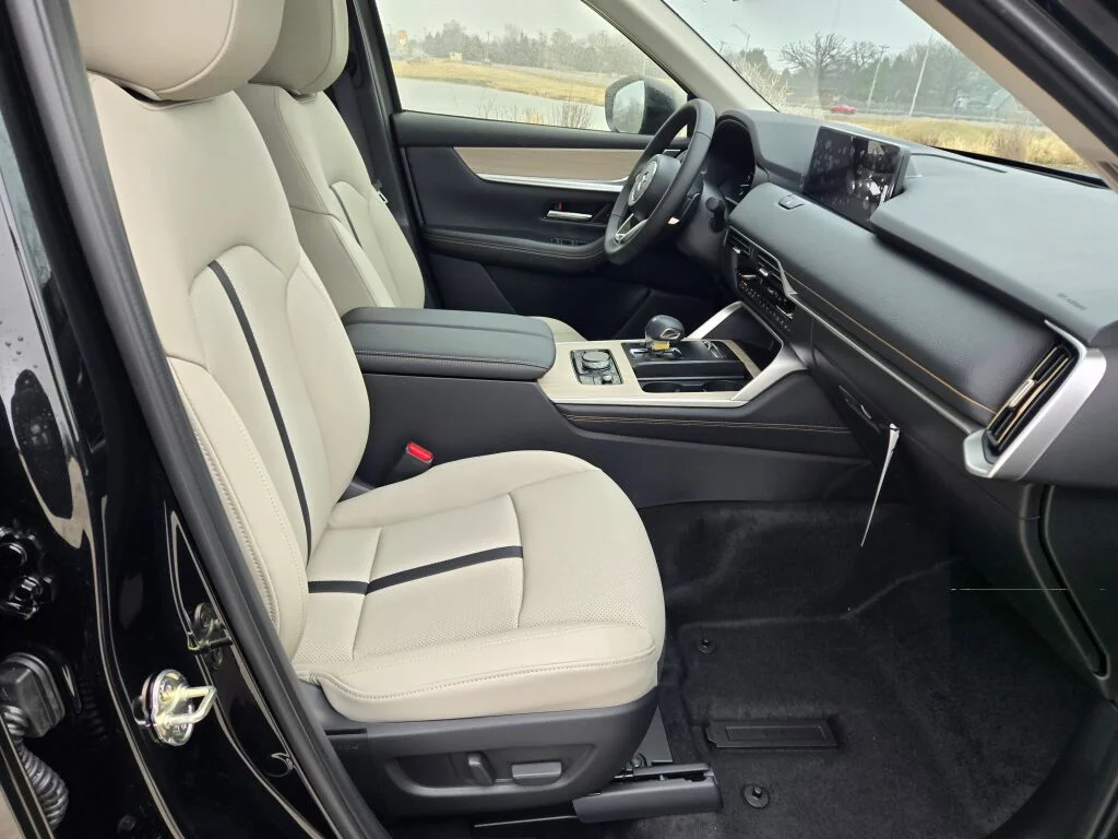New 2026 Jet Black Mica Mazda 3.3 Turbo Preferred AWD image 4