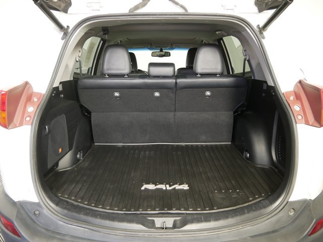 Used 2014 Blizzard Pearl Toyota Limited image 14