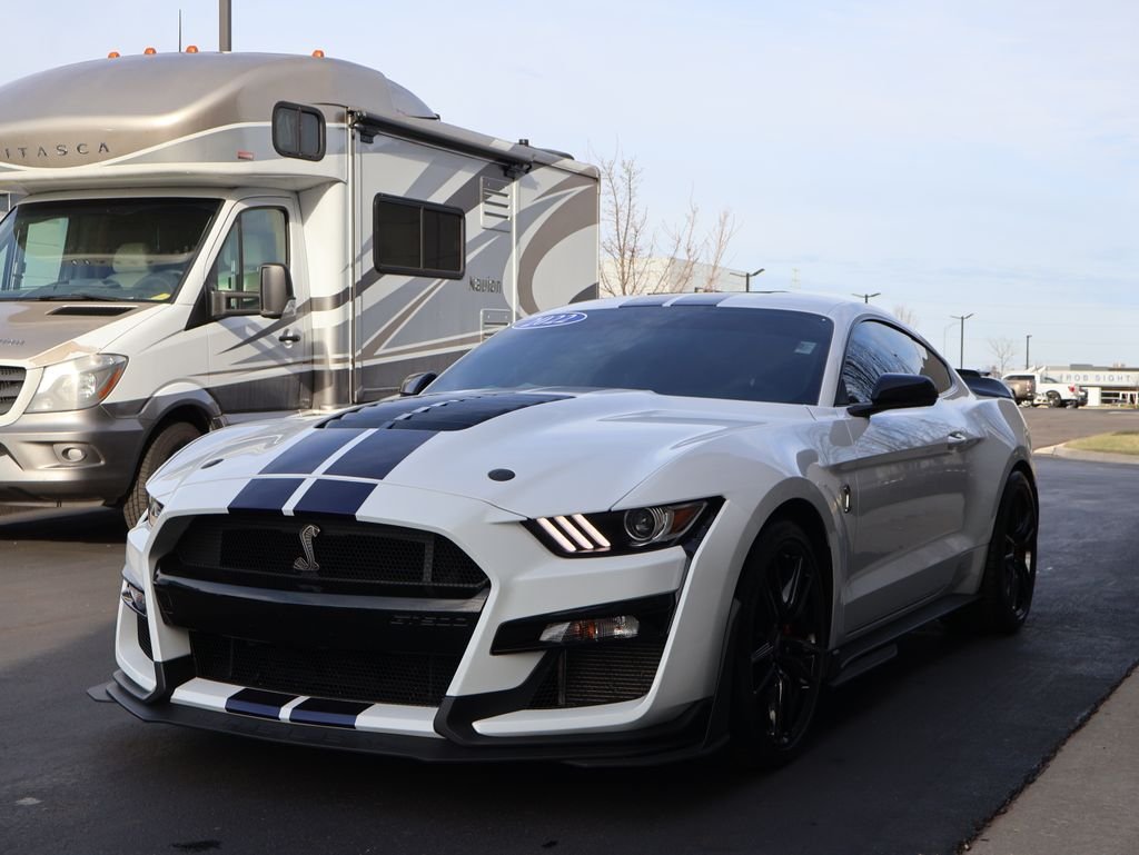 Used 2022 Oxford White Ford Shelby GT500 image 3