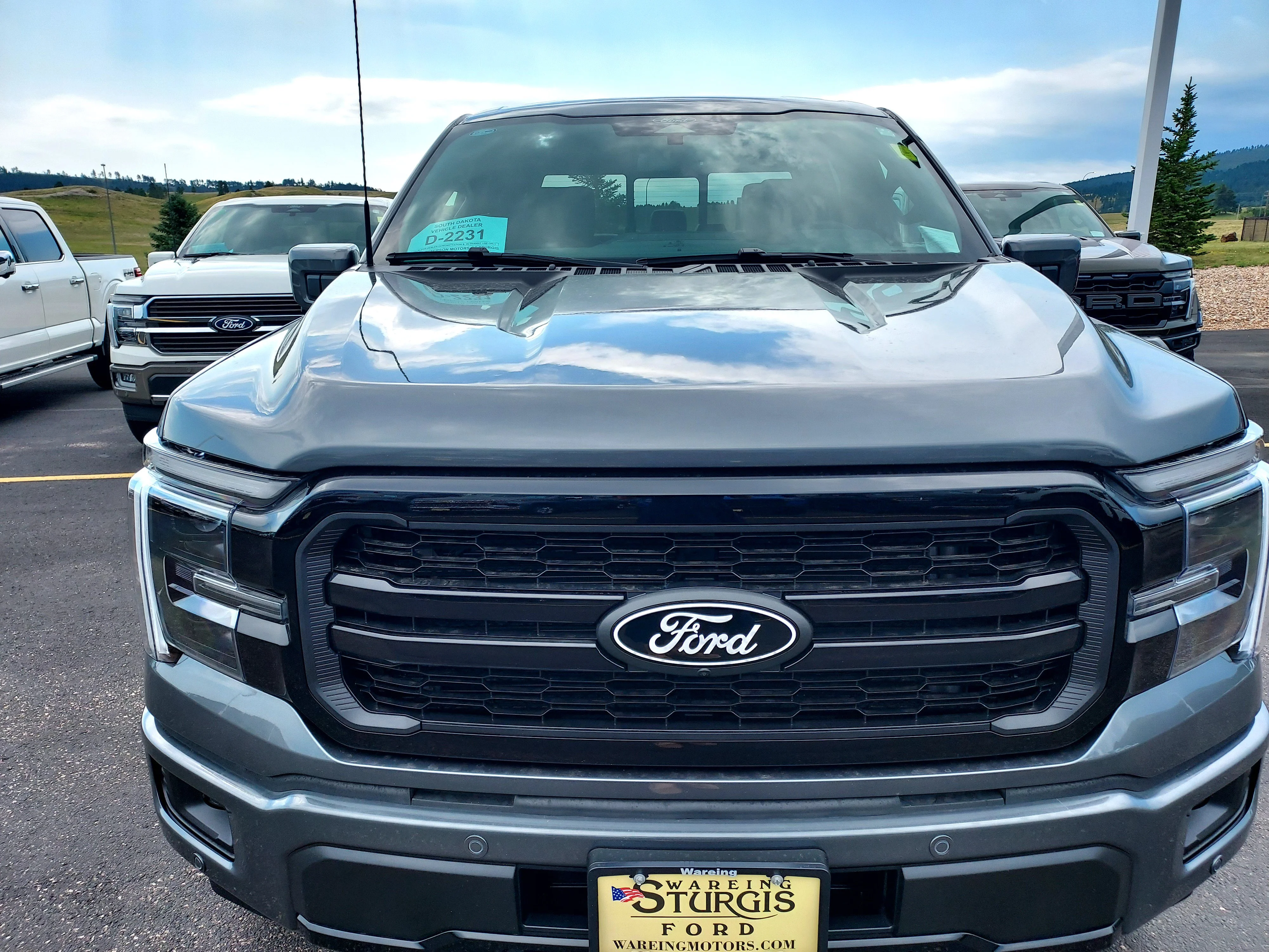 New 2026 Carbonized Gray Metallic Ford LARIAT image 12