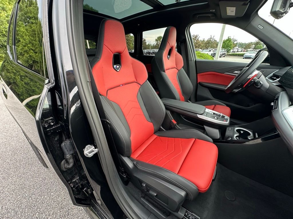 Certified Used 2026 Black Sapphire Metallic BMW M35i image 25