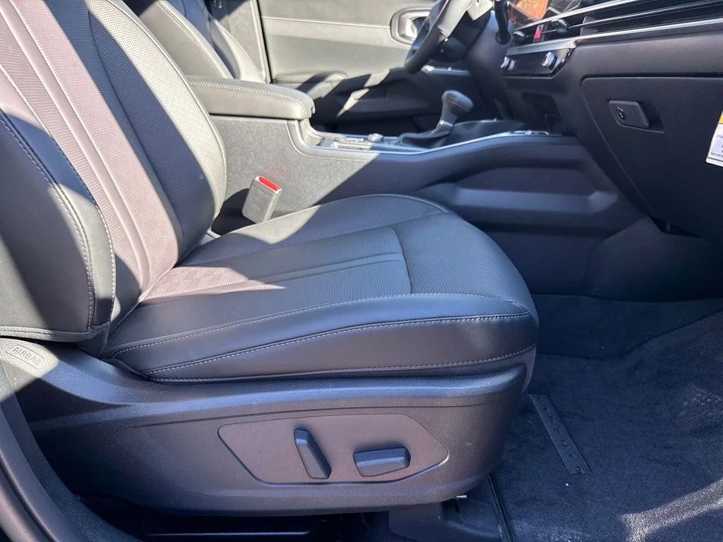 New 2026 Black Kia EX image 13