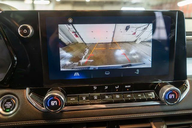 Used 2023 White Chevrolet LT image 23