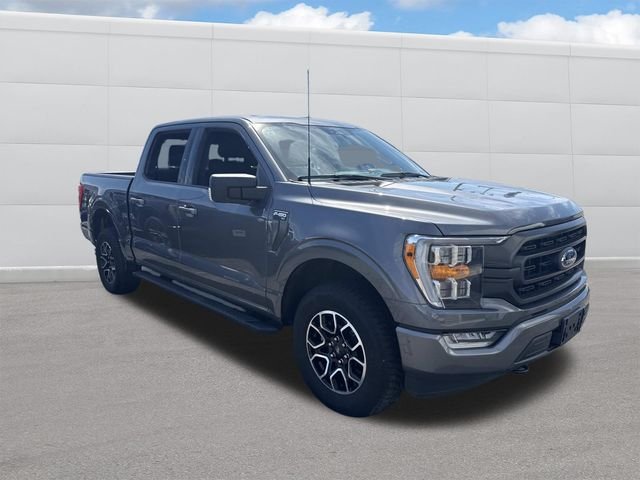 Used 2023 Carbonized Gray Metallic Ford XLT image 9