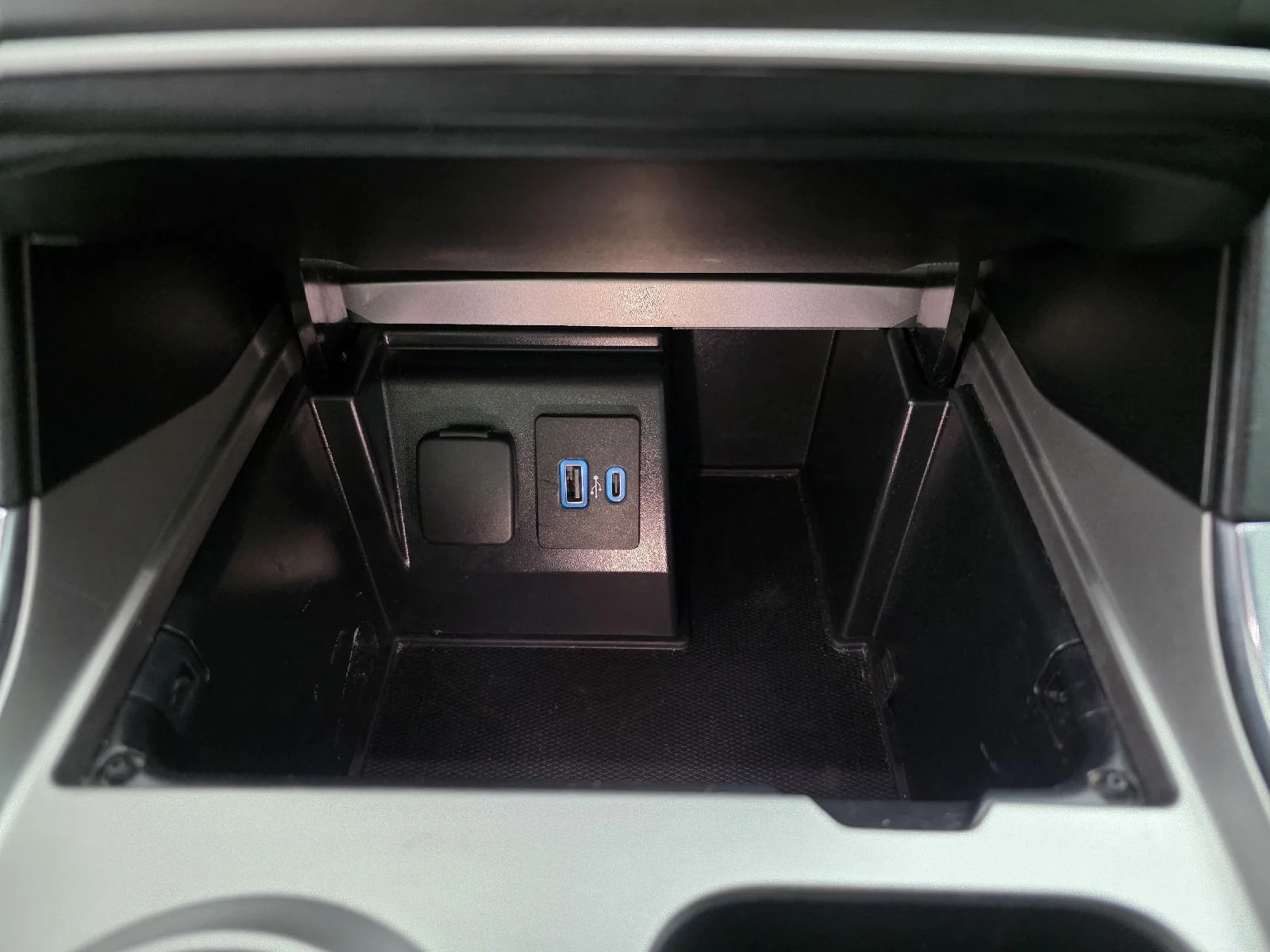 Used 2020 Agate Black Ford ST image 39