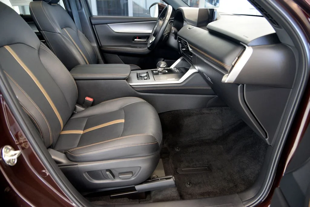 Certified Used 2024 Red Mazda Premium Plus image 31