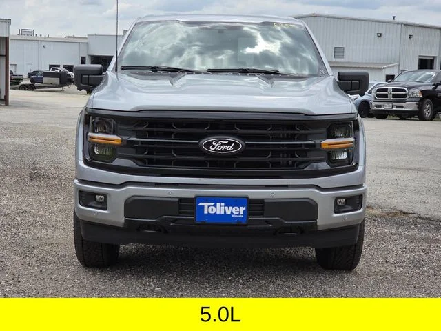 New 2026 Iconic Silver Metallic Ford XLT image 3