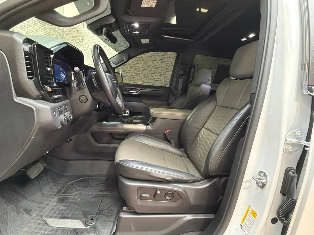 Used 2024 Summit White Chevrolet ZR2 image 24
