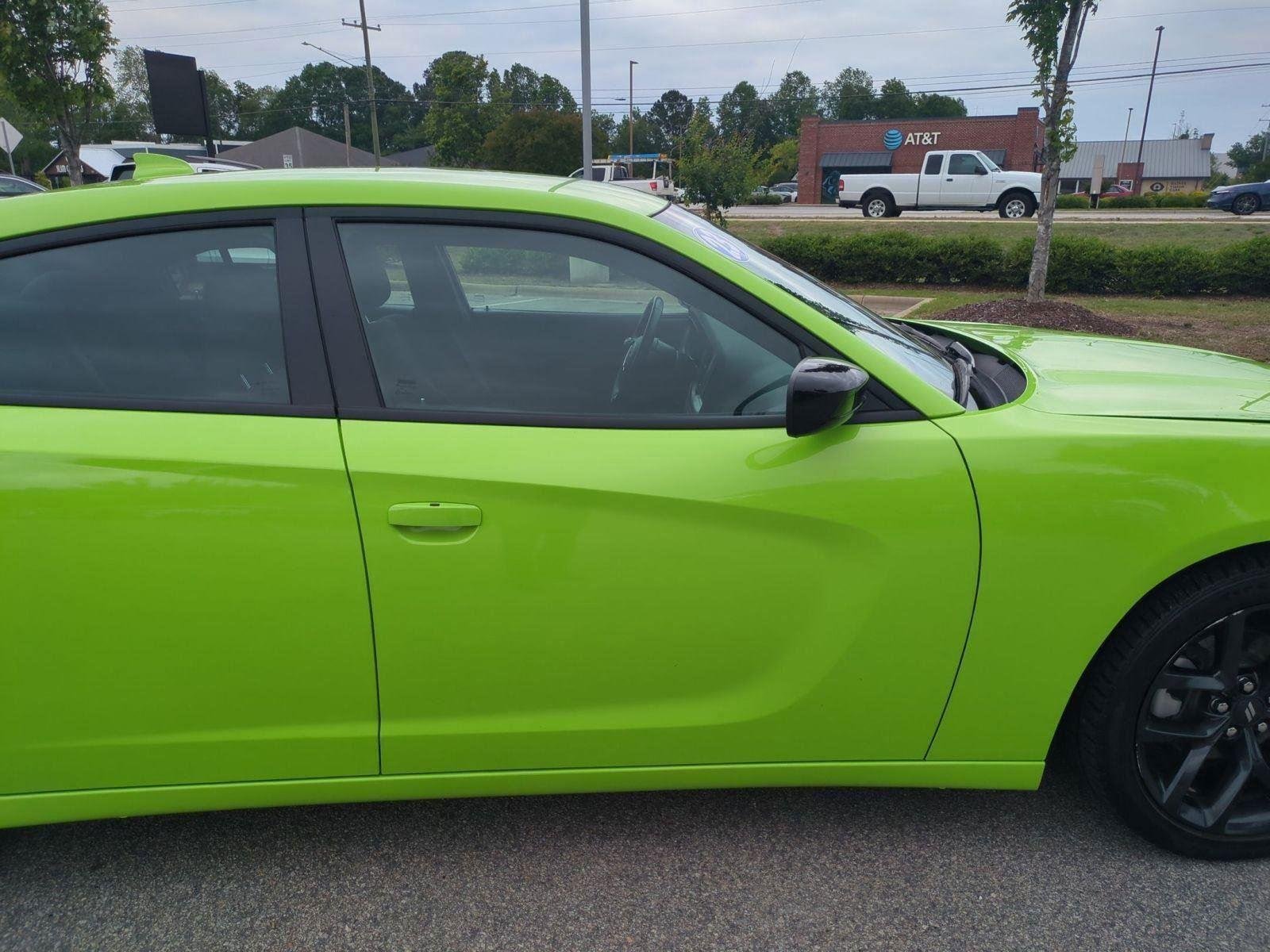 Used 2023 Sublime Metallic Clearcoat Dodge SXT image 35