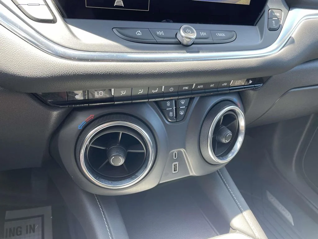 2024 Chevrolet Blazer 2LT - Photo 18
