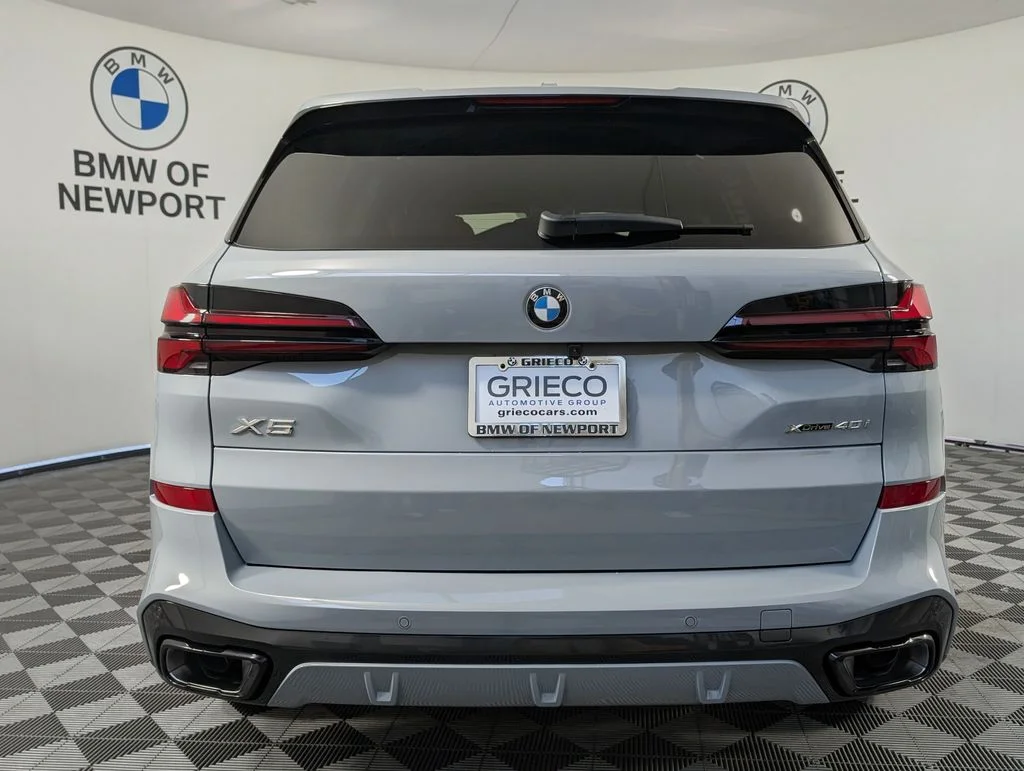New 2026 Brooklyn Grey Metallic BMW xDrive40i image 7