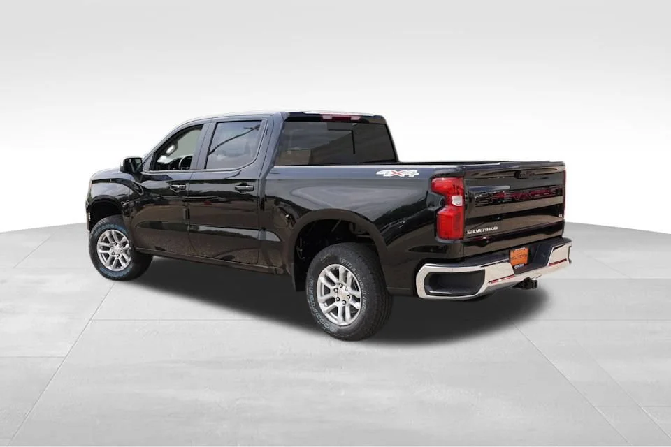 New 2026 Black Chevrolet LT image 5