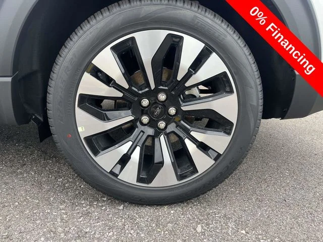 New 2026 White Ford Platinum image 7