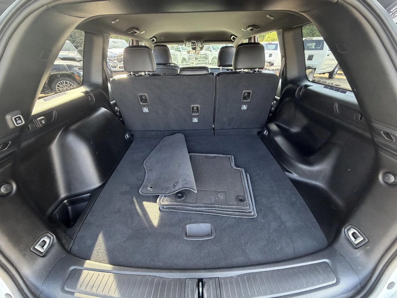 Used 2025 Bright White Clearcoat Jeep Limited image 19