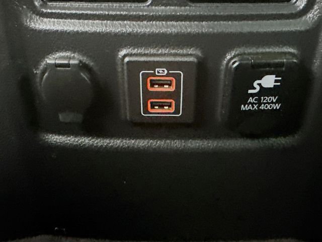 2023 Nissan Titan Platinum Reserve - Photo 26