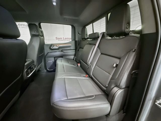 Used 2023 Silver GMC Denali image 25