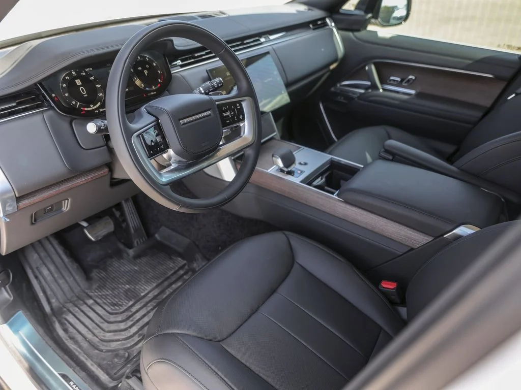 New 2025 White Land Rover SE image 14