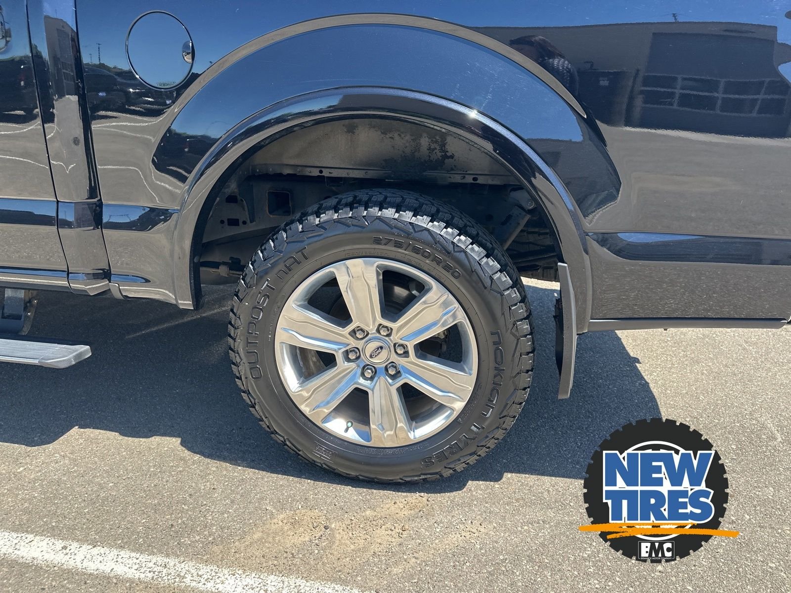 Used 2020 Black Ford Platinum image 10